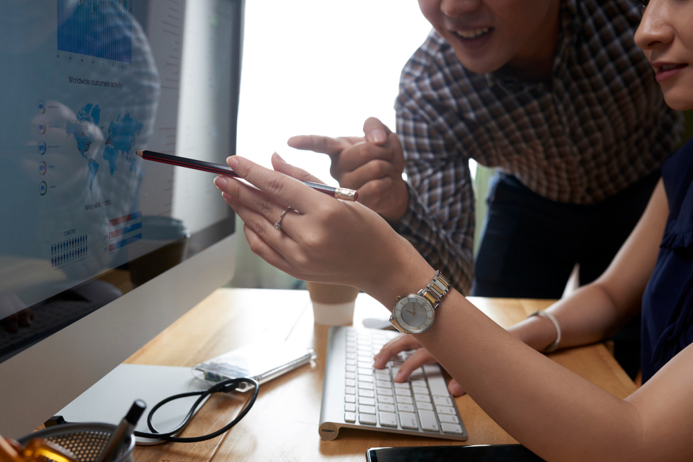 The Startup's Guide to Outsourcing Web Development Without Getting Burned